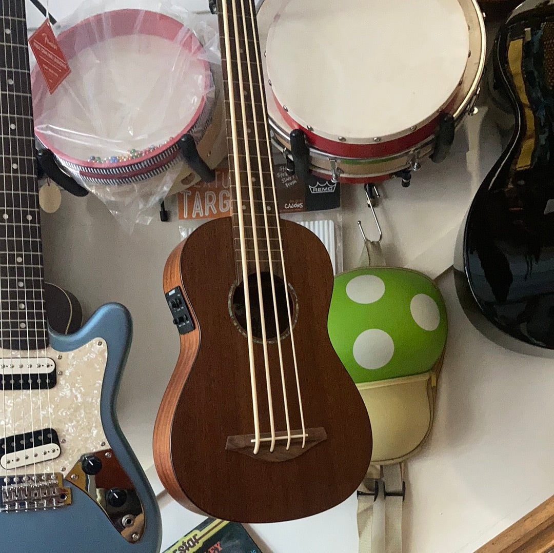 Laka VUB60EA U Bass